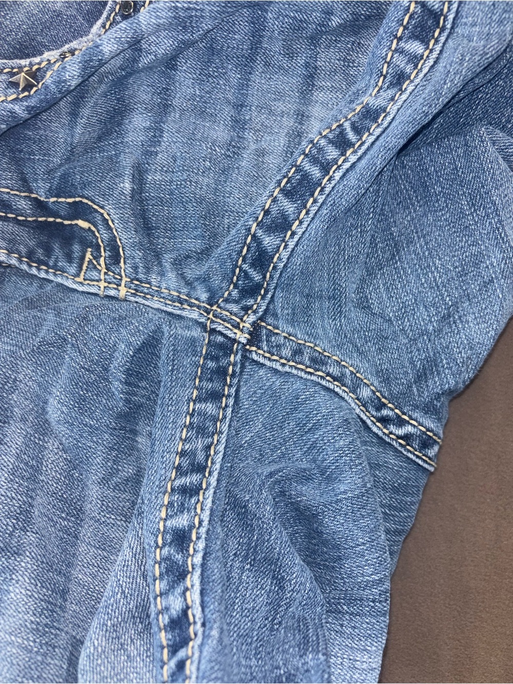 Miss Me JW606082 Boot Cut Low Rise Jeans - Picture 6 of 15